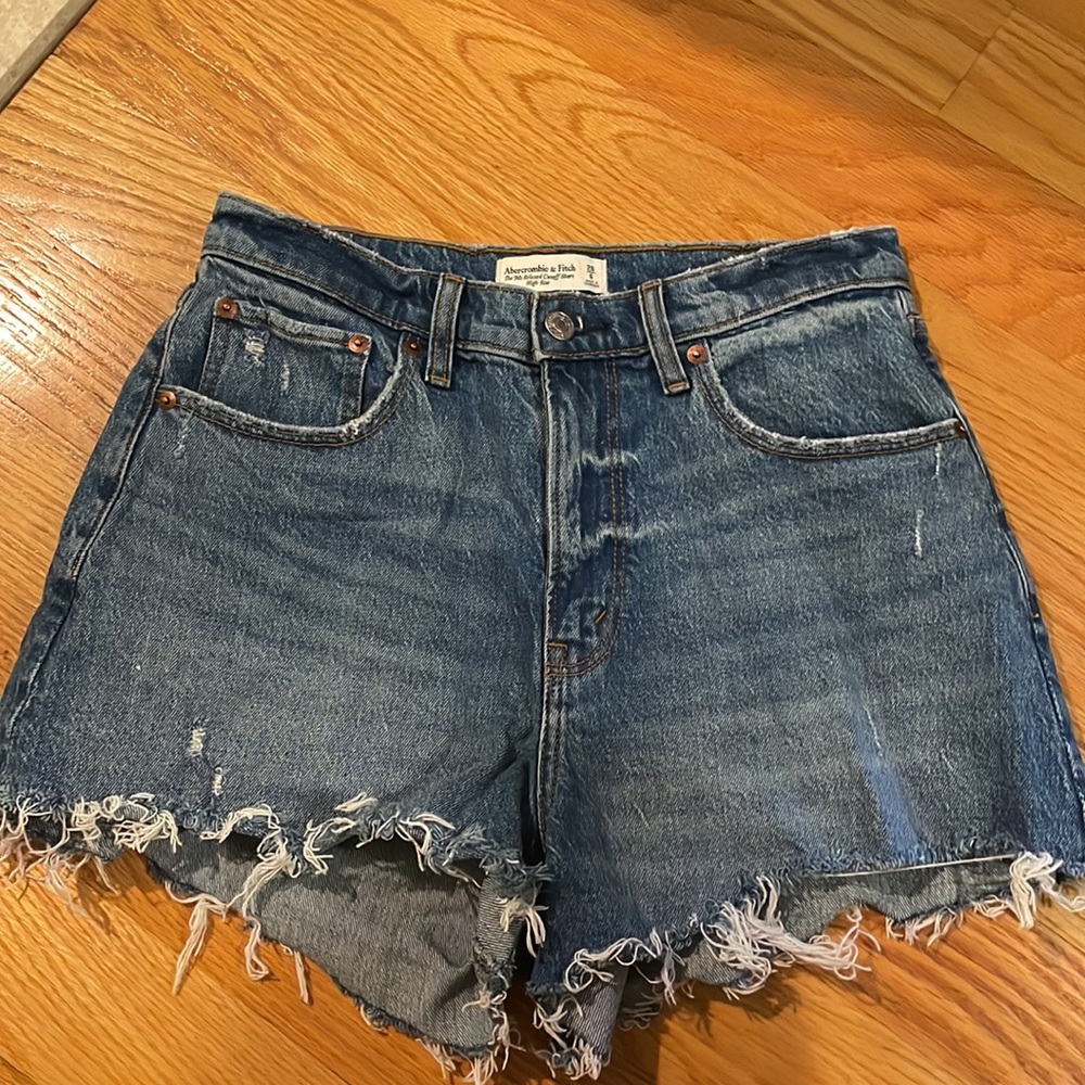 Abercrombie Curve Love Shorts